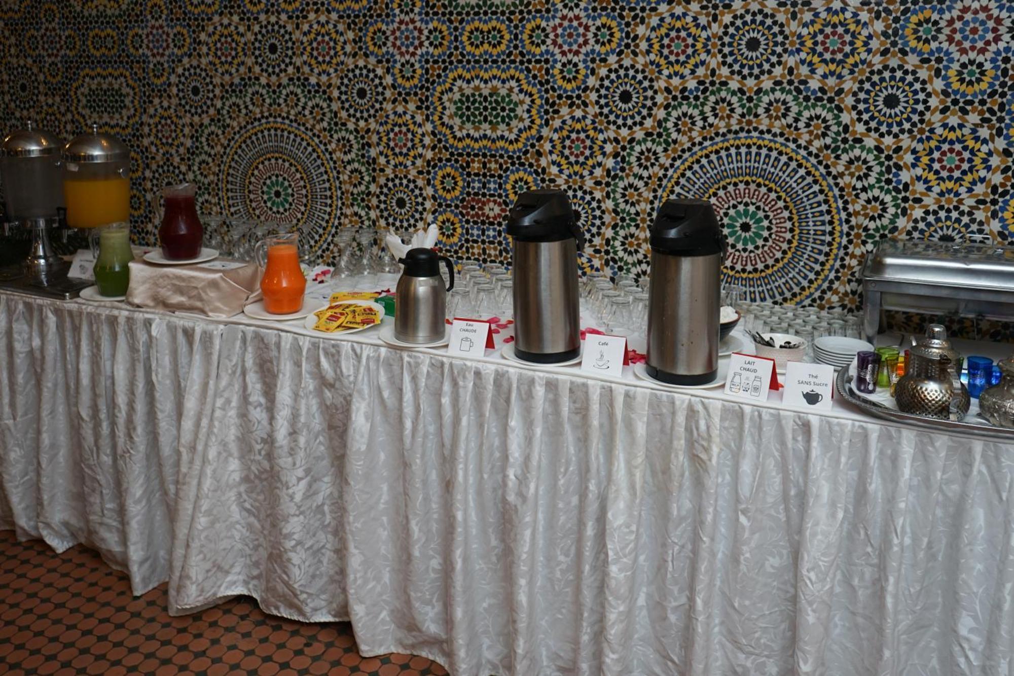 Hotel Nouzha Fes Exterior photo