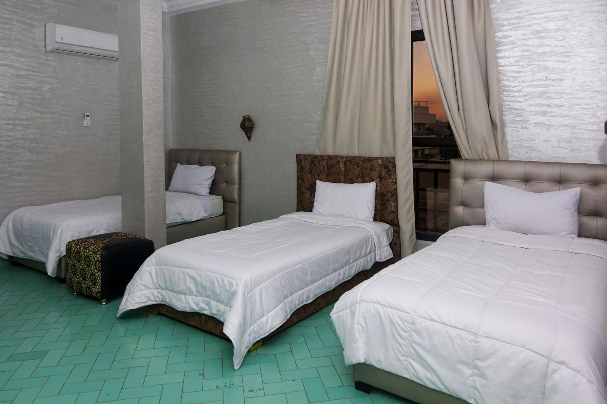Hotel Nouzha Fes Exterior photo